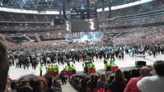 Adele (live) - Water Under the Bridge - Wembley Stadium - London - 28 June 2017