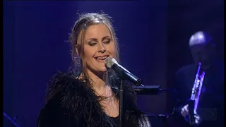 Alison Moyet - Cry Me A River (Performing At The Lesley Garrett Show) Music Video