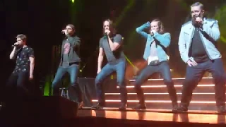 Home Free - Hillbilly Bone - Aurora, IL 3/29/19 - Timeless World Tour