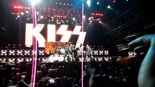 AMAZING Abertura show KISS em São Paulo 17/11/2012 HD Detroit Rock City