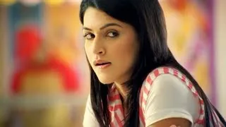 Krithi sanon ( Mahesh - Sukumar movie actress ) Amul ice cream Ad HD