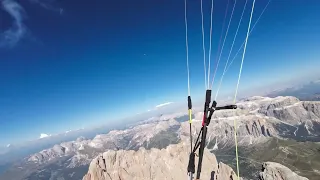 Col Rodella 3900m! wonderful flight YEAH! Sella gleitschirmfliegen paragleiten paragliding parapente