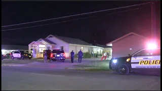 Man shot, killed after answering knock at door of West Side motel, San Antonio police say