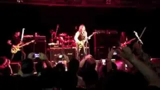 Stryper - To Hell With The Devil & Sing-Along Song - June 29th 2013 - Huston, Texas