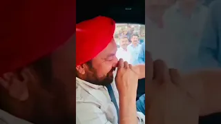 Indian Sikh gets emotional in Pakistan