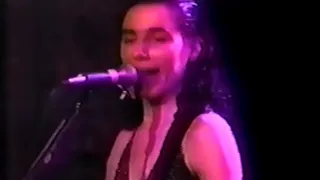 PJ Harvey - Me-Jane (feat. Gallon Drunk) (live Metro Chicago 1993)