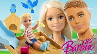 Rodzinka Barbie 😍 Ken buduje domek z drewna 🏡 film z lalką Barbie