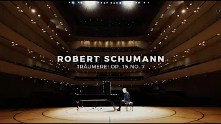 Robert Schumann: Träumerei (Reverie) from Kinderszenen. Bernhard Ruchti, piano