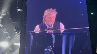 PAUL McCARTNEY Encore Finale - GOLDEN SLUMBERS, CARRY THAT WEIGHT & THE END At Camping World Orlando