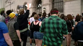 Protesters shut down I-43 momentarily during protest for George Floyd