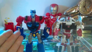 Transformers animated deluxe optimus prime/ hotshot reviews