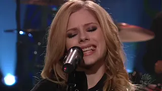 Avril Lavigne - Nobody's Home Acoustic LIVE