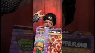 Teenage Mutant Ninja Turtles: Mutant Mayhem Frozen Pizza Review | Pepperoni #tmnt #pizza