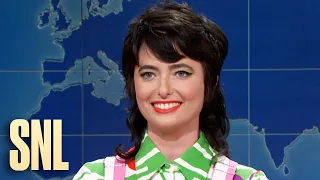 Weekend Update: Sarah Sherman Roasts Colin Jost - SNL