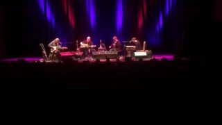 Christy Moore, "No Time For Love", Glasgow Concert Hall, Fri 28 April 2017