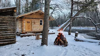 surviving Winter in a log cabin/ off grid building  #OutdoorAdventures #Bushcraft