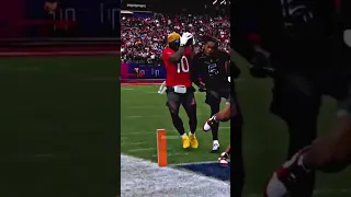 Jalen Ramsey LAYS OUT Tyreek Hill 😳 #shorts