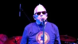Eric Burdon of The Animals - Don't Bring Me Down Live