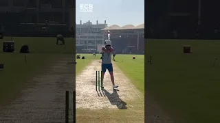 Six hitting competition between Coach McCullum & Player Ben Stokes 🤣 #Cricket