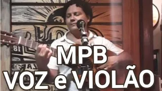 MPB ao vivo Voz e violão no Bar do Marcão Prime na Praia de Maracaípe. PE - Thiago Bras