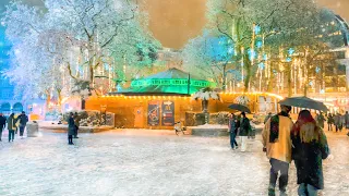 London SNOW Finally ☃️ West End Winter Christmas Walk, Dec 2022 ❄️ 4K HDR 60FPS