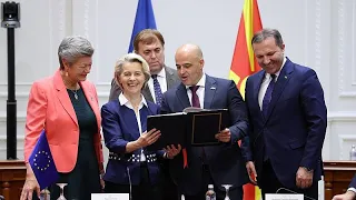 Ursula von der Leyen a Skopje: firmato l'accordo tra Frontex e Macedonia del Nord