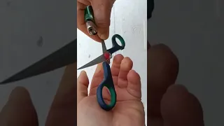 Sharpening Scissors Just 5 seconds at home