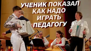 КАКОЙ ГАРМОНИСТ ЛУЧШЕ? Молодой или опытный???