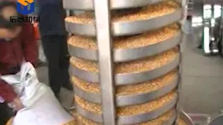 Spiral elevator Test run with corn