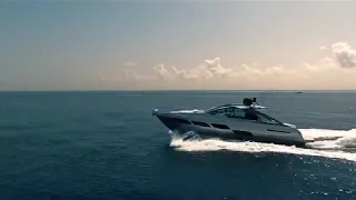 Luxury Yacht - Pershing 5X - Ferretti Group America