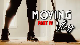 MOVING VLOG (Ep57): Let’s get to cleaning! - Part Four (aka The End!) | Shenita Moore