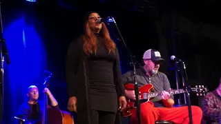 The Time Jumpers — Special Guest Wendy Moten singing Ode To Billie Joe