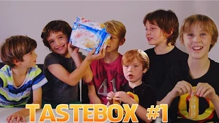 British Kids Try TWINKIES For The First Time (The Boys) | ocUKids TasteBOX!