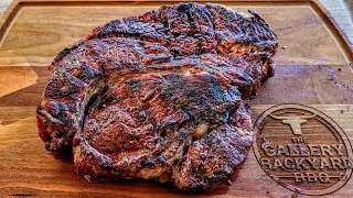 Is This Seared Chuck Roast Better Then a Steak | Perfect Med-Rare | Masterbuilt gravity 800