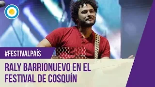 Raly Barrionuevo en el Festival de Cosquín 2016