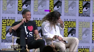 Aquaman (Jason Momoa) tells kid Superman is DEAD! Justice League Comic Con Panel 2017