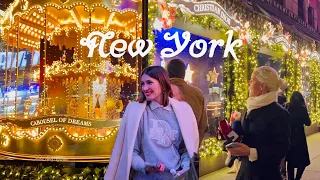 [4K]🇺🇸NYC Christmas 2023🎄✨Saks Fifth Holiday Light Show & Christmas Windows