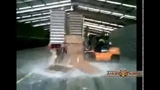 New 2014 Epic Forklift Fail Compilation Part 2