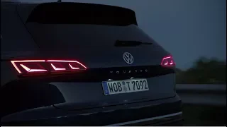 2019 Volkswagen Touareg | Night Drive.