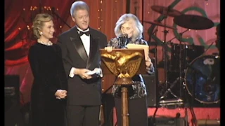 Pres. Clinton at 1998 Special Olympics Dinner