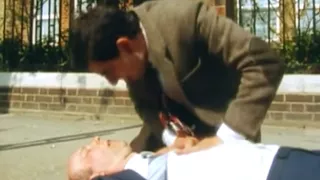 First Aid | Mr. Bean Official