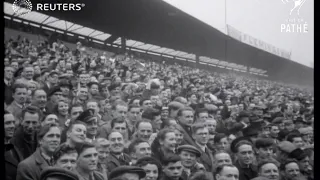 Portsmouth plays Newcastle in FA Cup (1952)