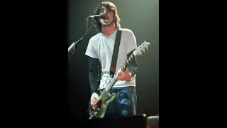 Foo Fighters - Live at Palazzetto dello Sport Pala, Milan, Italy, 12/11/2002
