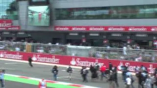 Alonso misses drivers parade - F1 GB 2011