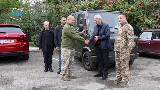 Авто для ЗСУ: Підгайчиківська громада передала другу машину на війну