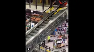 GUY RIDES A KAYAK DOWN THE ESCALATOR IN THE MALL | 🤣🤣🤣