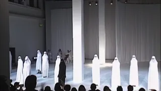 Hussein Chalayan Fall 1998 Fashion Show full