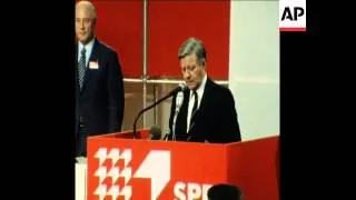 SYND 10 12 78 WEST GERMAN CHANCELLOR PAYS TRIBUTE TO THE LATE GOLD MEIR