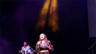 Neha Kakkar & Tony Kakkar live in NL