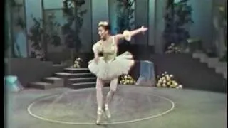 Erik Bruhn & Sonia Arova dance in Coppelia (vaimusic.com)